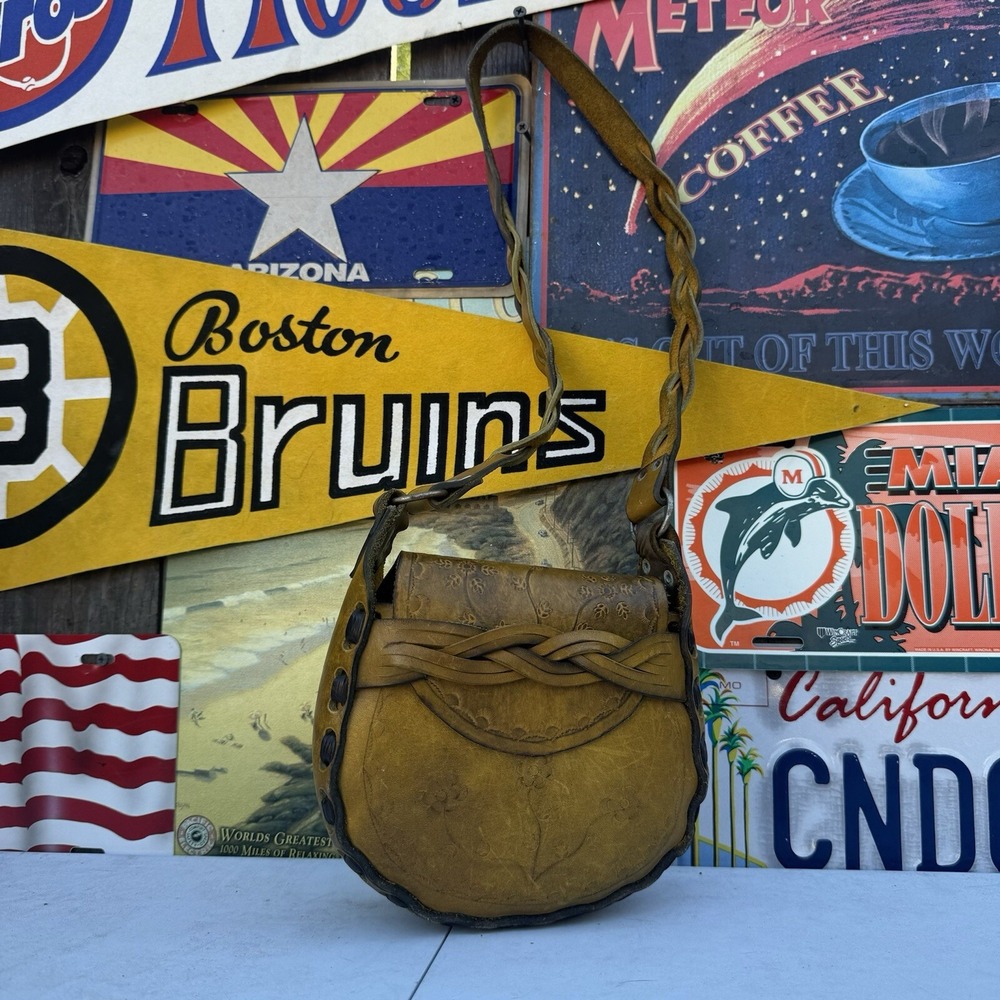 Vintage 1960s  Handmade Leather Saddlebag Braided Tuck on‎ Front